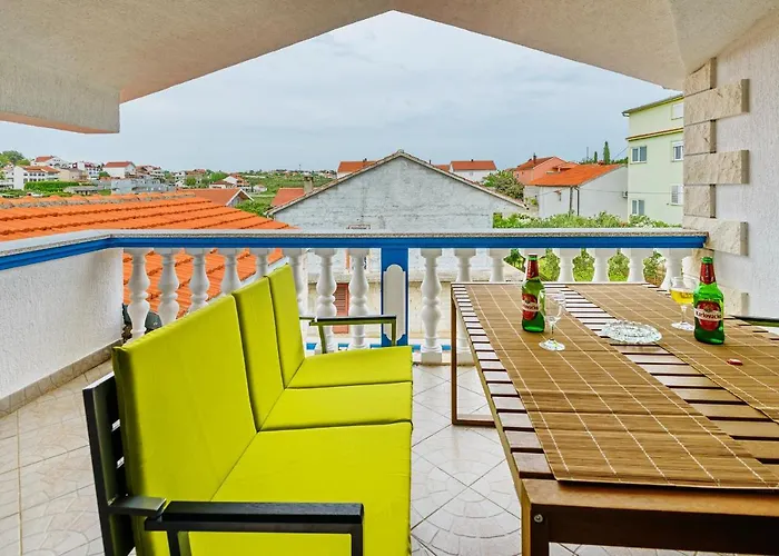 Nena בית הארחה