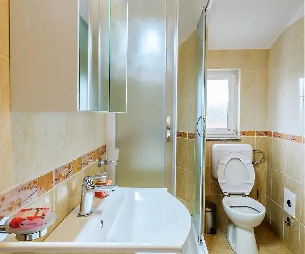 Nena Guest house