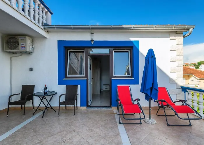 Nena בית הארחה