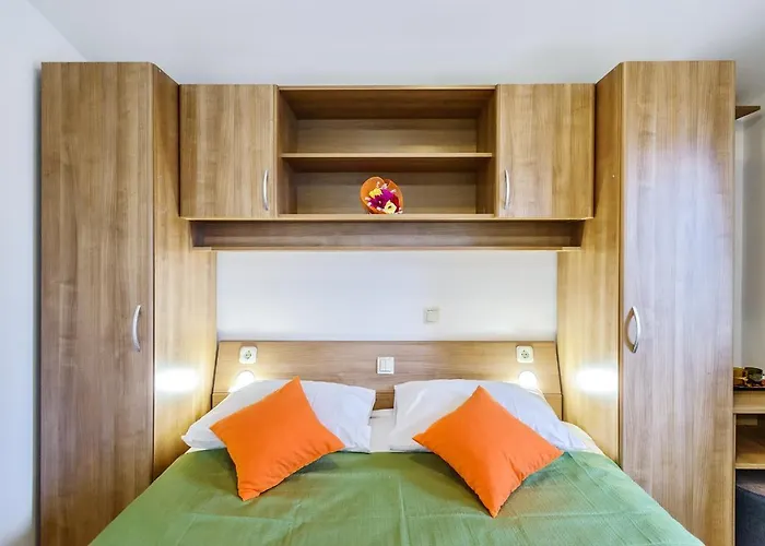 Nena בית הארחה