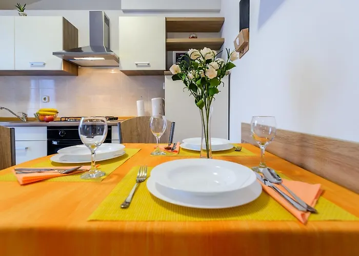 Guest house Nena 3*