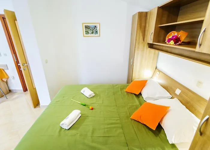 בית הארחה Nena