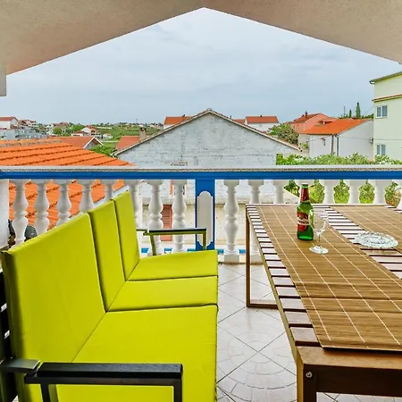 Nena بيت ضيافة