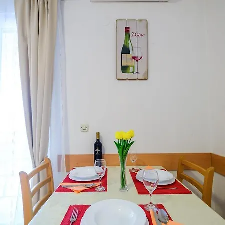 Nena Guest house