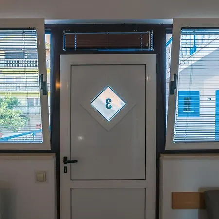 بيت ضيافة Nena زادار